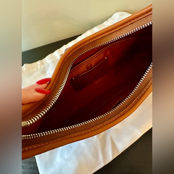 Coach Hamptons Hobo Bag In Crystal Signature Jacquard - Picture 6 of 7